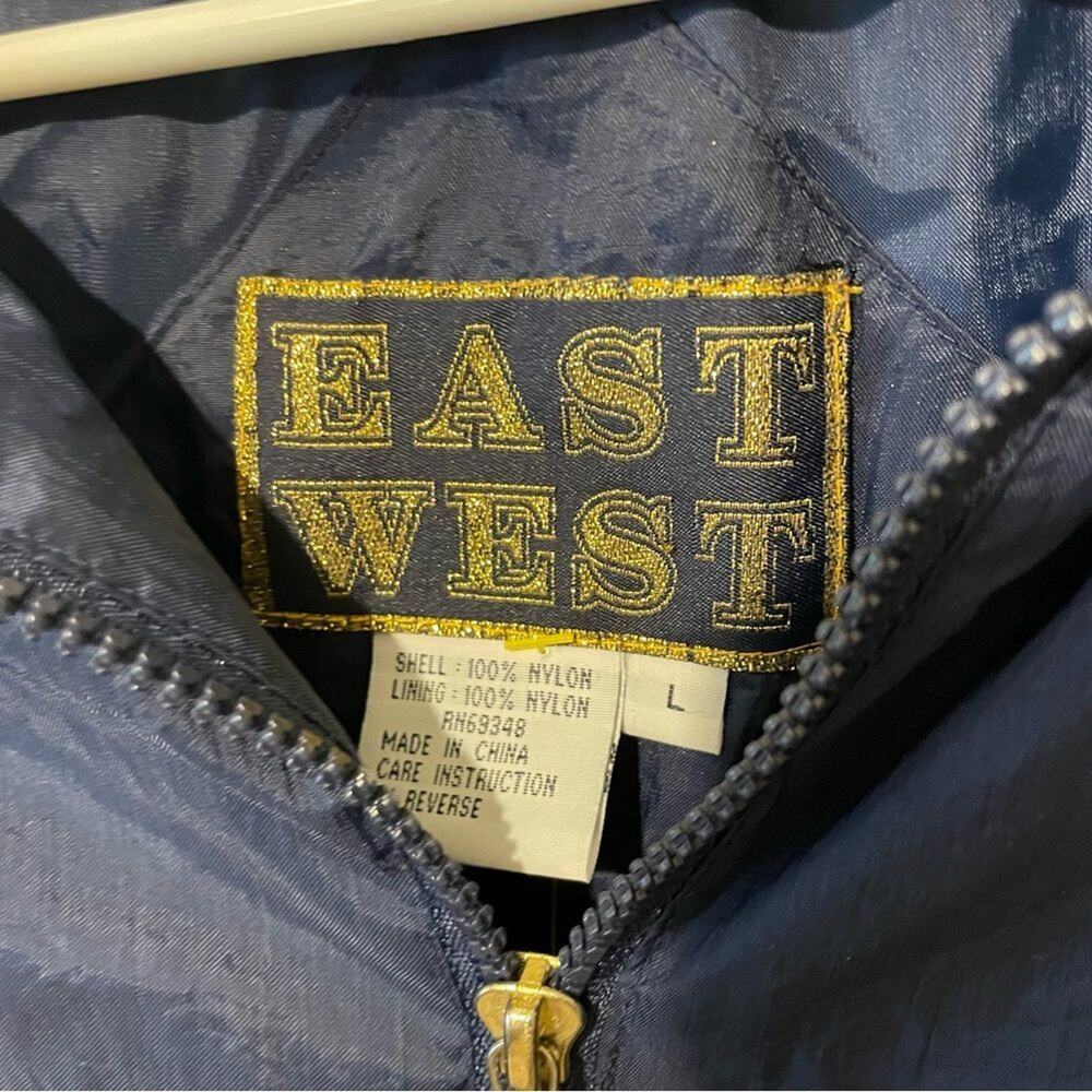 East West Vintage Navy Blue Nylon Windbreaker Jacket Silver Graphic Large - Picture 5 of 6